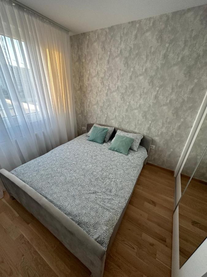 Apartman Ema Banja Luka Exterior foto