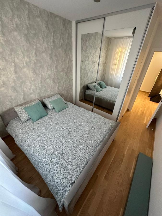 Apartman Ema Banja Luka Exterior foto